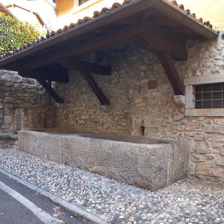 La Casa Di Tina - Civenna Villa Eksteriør bilde